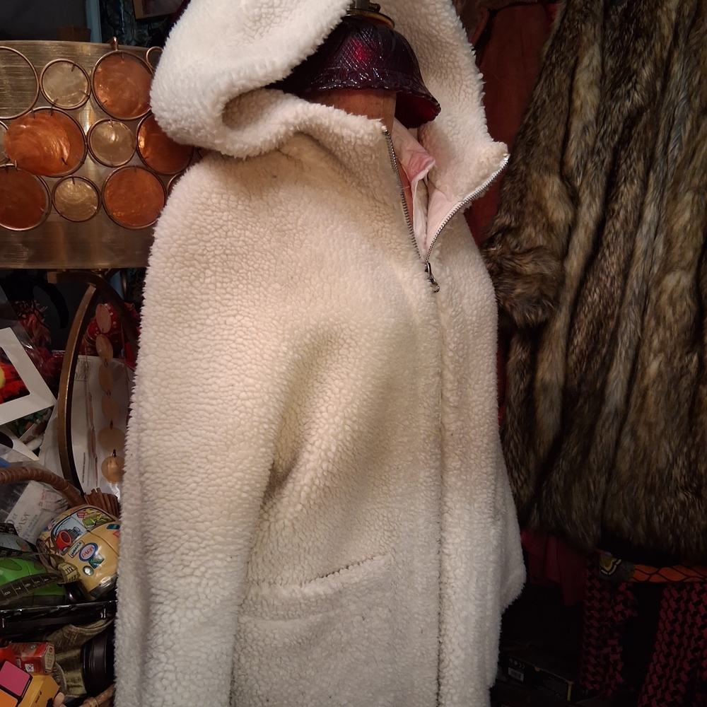 Zara Cream Sherpa Jacket - Picture 2 of 9